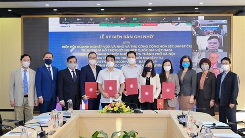 Czech, Vietnamese groups work to nurture innovative start-ups